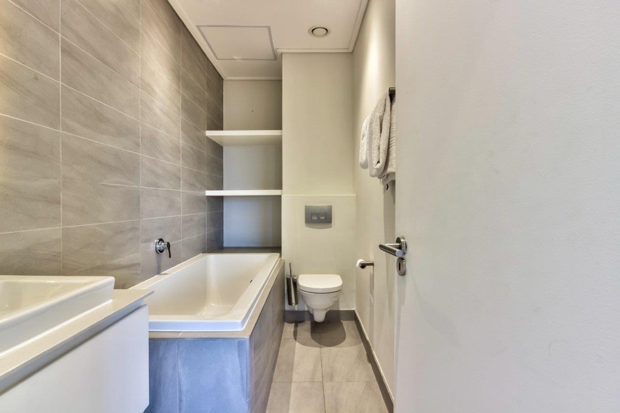 2 Bedroom Property for Sale in Cape Town City Centre Western Cape